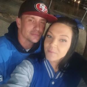 Meet your Posher, Hollie hayes